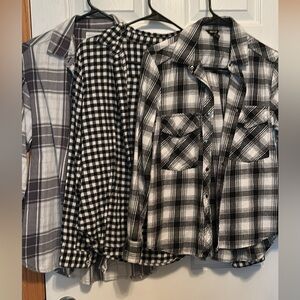 Woman’s Black White Gray Checkered Plaited Flannel Shirt